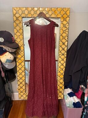Skies Are Blue Sleeveless Lace Maxi Dress - Burgundy